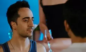ذهب إلى الفتاة جنس امهات مترجم ومزجها مع أختها.