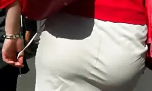 آني افلام سكس تبادل زوجات مترجم مسلية أخته مع لعبة في الحمام