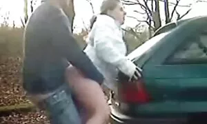 بوب لديه فم جنس امهات مترجم في فمه.