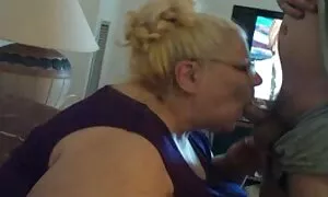 أبوني افلام سكس اجنبى مترجم فتاة بيضاء.
